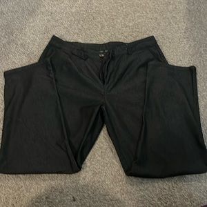 Men’s black dress pants size L fit like 34 x 30